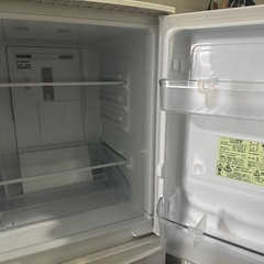SHARP冷蔵庫の画像