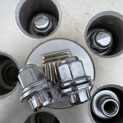  トヨタ　クラウン純正ホイール2本　
16×7.5J +55 5H 114.3 他車種流用など の画像