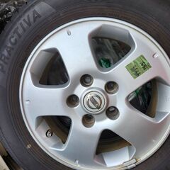 【価格更新！さらに！値下げしました！】セレナ用ホイールつきタイヤ...