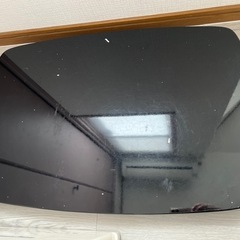 無料差し上げます、折り畳み鏡面ローテーブルの画像