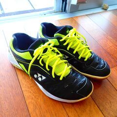 YONEXバドミントンシューズ＆靴ひもの画像