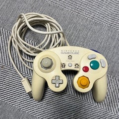ゲームキューブコントローラー×3 (switchハブ付き)の画像