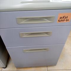 ★ジモティ割あり★ ITOKI 袖机 アイボリー H70×D69...