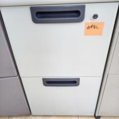 ★ジモティ割あり★ PLUS 袖机 アイボリー H70×D69×...