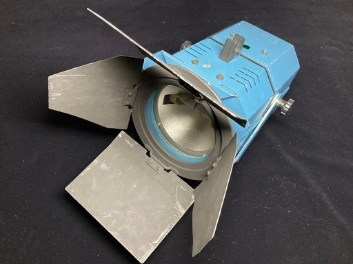 プロ照明器具★HMIライト/RDS MIGHTY-200