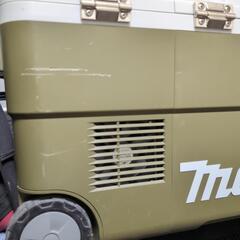 makita　充電式保冷温庫の画像