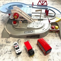 トミカの中古が安い！激安で譲ります・無料であげます｜ジモティー
