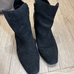 ブーツ　24.5の画像