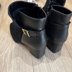 ブーツ　24.5の画像