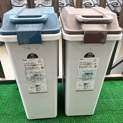 屋外用ゴミ箱の中古が安い！激安で譲ります・無料であげます