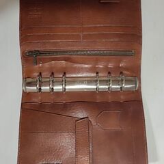 システム手帳大　1000円の画像