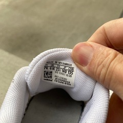 adidas アディダス　14cm スニーカーの画像