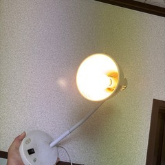 ニトリデスクライトの画像