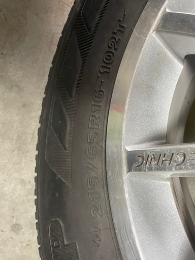 アルミホイール　タイヤ付き