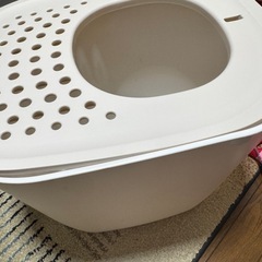 猫用トイレ本体 ラプレ 砂取りネコトイレ　おもちゃ  ホワイトの画像