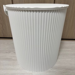 お取引中　オムニウッティ ホワイト LL 20L オムツ用ゴミ箱の画像