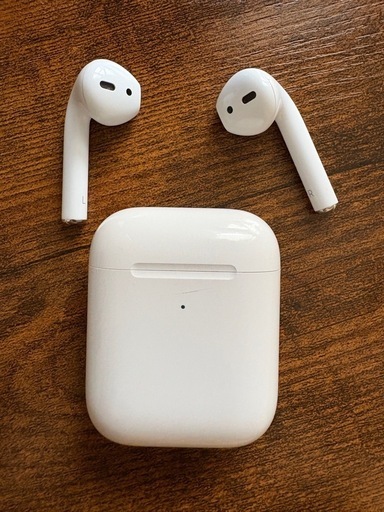 AirPods 充電ケース付き