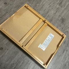 ミニテーブルとして使える　お盆　足折りたたみ可能　軽量の画像