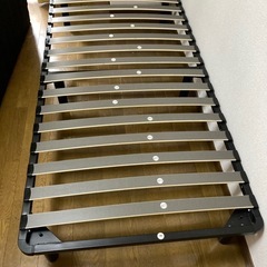 【値下げしました！】使用3ヶ月半　ニトリ　シングル脚付きマットレス　の画像