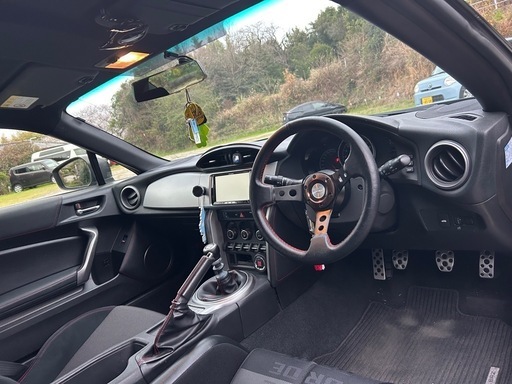 スバル BRZ zc6
