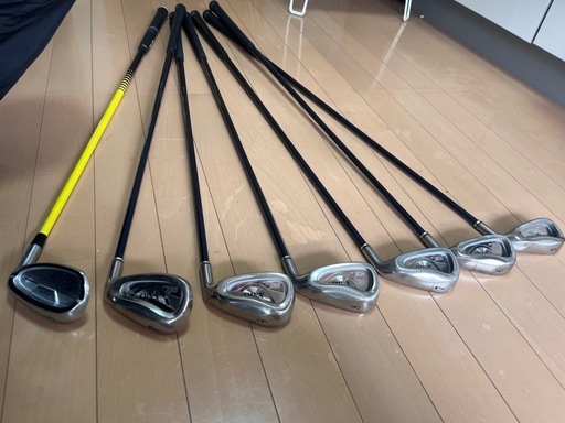 【ゼクシオ8 レディース】フルセット Aシャフト 右利き 希少フレックス ゼクシオ8 レディース】フルセット Aシャフト 右利き 希少フレックス