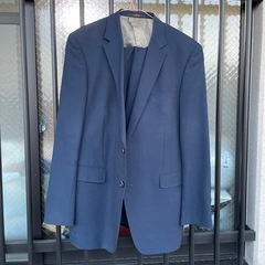スーツ　男性用