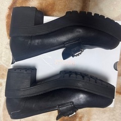 NUOVO厚底ローファーMサイズの画像