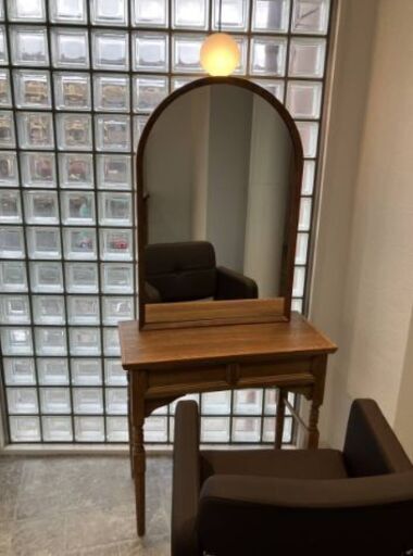 [美品]美容院　鏡台＆椅子
