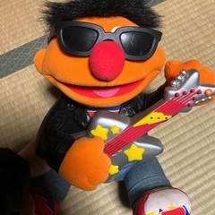 アーニー　喋るぬいぐるみ