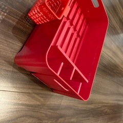 水切りカゴ　　赤の画像