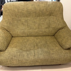 【無料でお譲りします】2人がけソファの画像