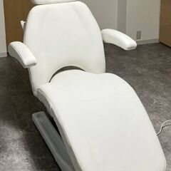 [新品未使用]電動フェイシャルベッド Bestone (有孔)[...