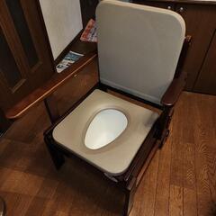未使用　家具調トイレ　介護用品の画像