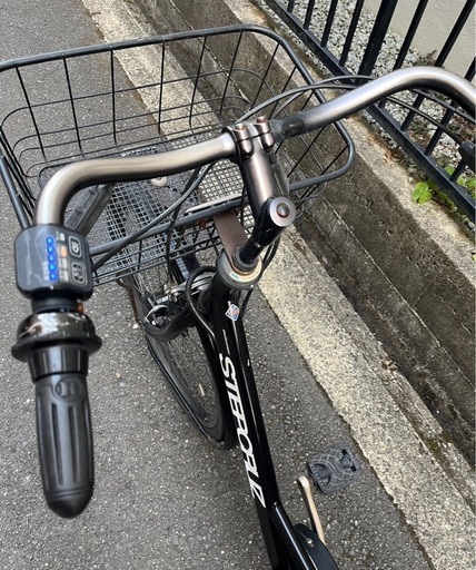 BRIGESTONE ステップクルーズ　電動自転車　管070402