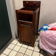 決まりました　傘立て