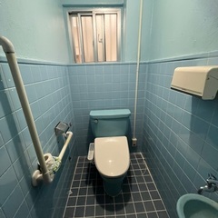 (空きあり)男性専用シェアハウス‼️一軒家🏠沖縄市諸見里/男女別々/シェアハウス/軽自動車駐車場あり/付近契約駐車場あり − 沖縄県