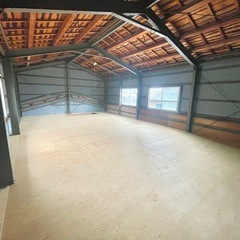 🉐今ならフリーレント１ヶ月付き❗️★敷金礼金費用ゼロ！揖斐川町に倉庫付き戸建て登場❗️4DK ペット歓迎🐶DIY可⚒️事務所利用法人歓迎 - 賃貸（マンション/一戸建て）