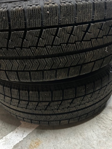 50プリウス　スタッドレス 15インチ
