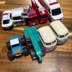 美品　ミニカー　9台　差し上げます！