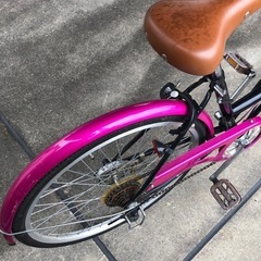 24インチ ギア付き自転車の画像