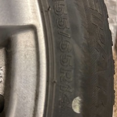 スタッドレスタイヤ4本 の画像