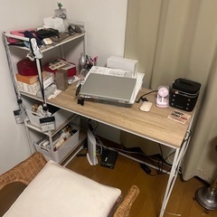 ロウヤ　テーブル　デスクの画像