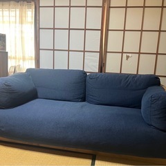 ソファ（1年使用・値段は要相談）