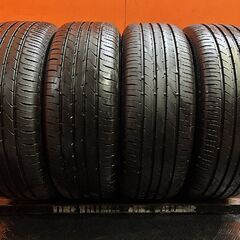 TOYO NANOENERGY 3 plus 215/60R16...