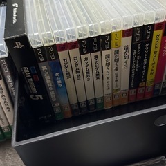 PS3 本体とソフト43本セット  の画像