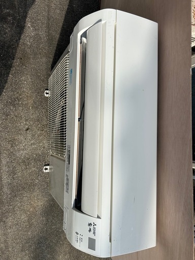 エアコン　2.2kw