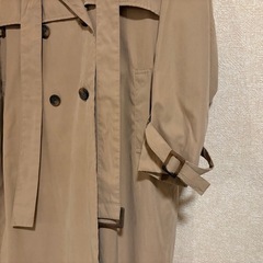ZOZO購入　ベージュトレンチコート　フリーサイズの画像
