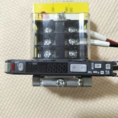 キーエンス FS-V31 ファイバーセンサーの画像