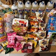 食品まとめ②（お菓子、食品、油、飲み物、掃除グッズ）