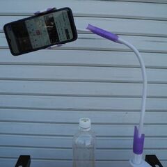 観音寺 スマホ用アームスタンド 横掴みタイプ 白 机に挟んで使うタイプ